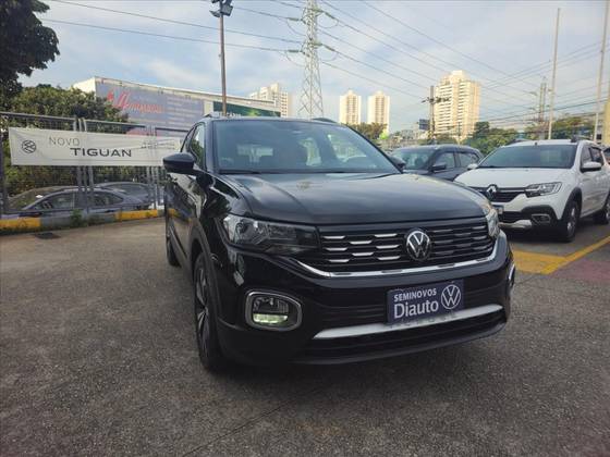 VOLKSWAGEN T-CROSS 1.4 250 TSI TOTAL FLEX HIGHLINE AUTOMÁTICO VOLKSWAGEN T-CROSS 1.4 250 TSI TOTAL FLEX HIGHLINE AUTOMÁTICO